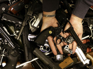Supporting image for story: How effective has the 25-year ban on pistols been since the Dunblane massacre?