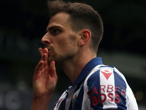 Supporting image for story: Jayson Molumby a big fan of 'flexible' West Brom style