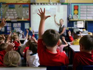 Supporting image for story: 9 hilarious examples of students blagging teachers’ questions