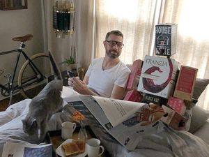 Supporting image for story: This guy made a boyfriend out of wine boxes and just won the internet