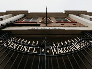 Supporting image for story: Shrewsbury's landmark Sentinel gates get fresh restoration with nod to the past