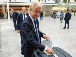 Supporting image for story: Netherlands kicks off four days of European Union elections across 27 nations