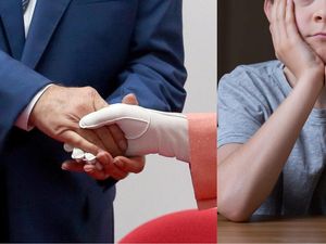 Supporting image for story: 12 social customs that need to stop, according to Reddit