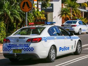 Supporting image for story: Australian bus crash leaves 10 dead and 11 injured