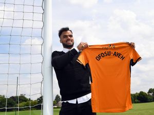 Supporting image for story: Wolves defender Phil Ofosu-Ayeh suffers injury setback