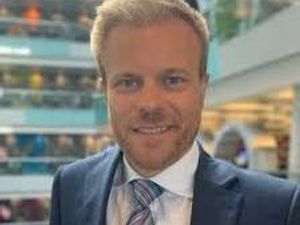 Supporting image for story: West Midlands weather: Met Office predicts 'summer-like' outlook - here's how hot it's expected to be