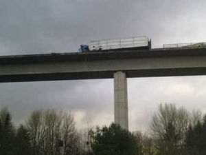 Supporting image for story: Delays expected amid A5 crash inquiry