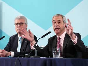 Supporting image for story: I am the ultimate leader says Farage, as Offord takes top job in Scotland