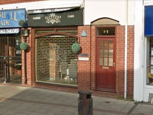 Supporting image for story: Wolverhampton cafe back open as staff test negative for coronavirus