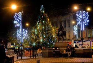 The Christmas tree and festive lights are now on in Wolverhampton city centre