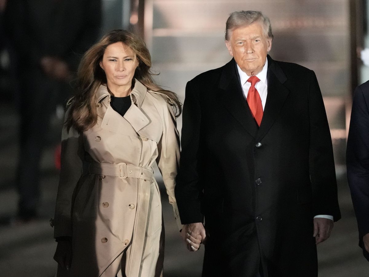 Trump lands in UK for second state visit