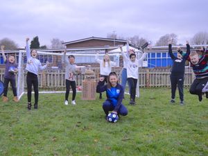 Supporting image for story: Star tackles climate change