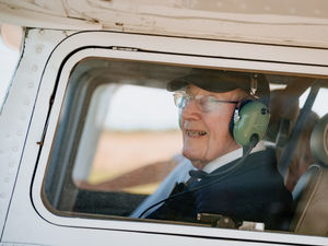 Supporting image for story: War hero, 99, takes to the skies