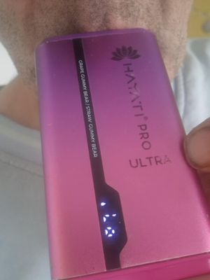 The Hayati Pro rechargeable vape - Gummy Bears flavour