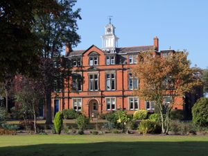 Supporting image for story: Stressed students given exam day advice by Shropshire college