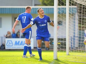 Supporting image for story: Halesowen Town 7 Lichfield City 1 - Report and pictures