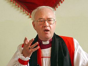 Supporting image for story: Former archbishop of Canterbury George Carey quits as priest