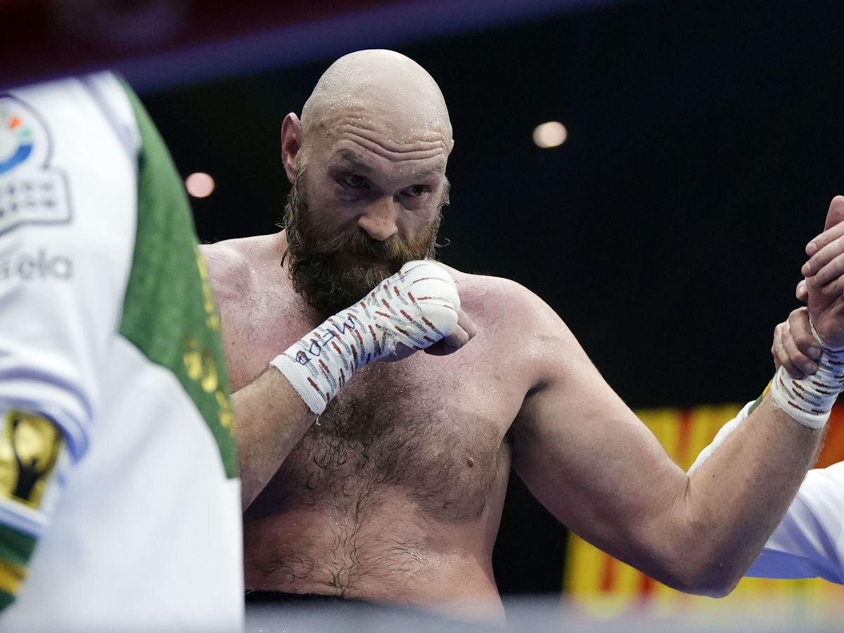 Tyson Fury set for April comeback fight on Netflix