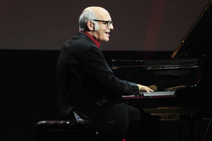 Supporting image for story: Ludovico Einaudi, Birmingham Symphony Hall - review