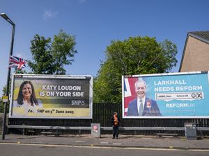 Supporting image for story: Swinney promises no ‘deal or co-operation’ with Farage after by-election defeat