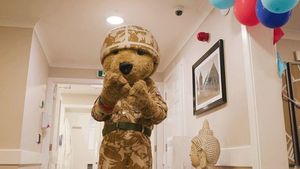 Hero Bear on Tour of Sandstone Care Homes