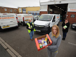Supporting image for story: 'I can't eat, I had to pay my gas bill': Food banks call for higher benefits as prices soar