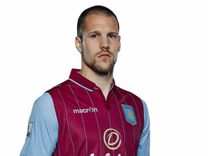 Supporting image for story: Aston Villa boss questions loyalty on Ron Vlaar