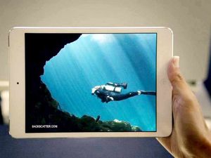 Supporting image for story: Help! There's three people in my relationship