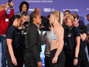 Supporting image for story: Lauren Price criticises Natasha Jonas’ coach after ‘uncalibrated’ scales claim