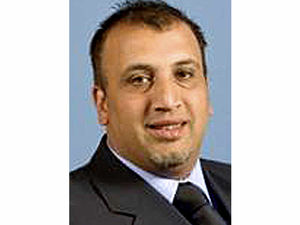 Supporting image for story: Wolverhampton councillor fined for holding phone while driving