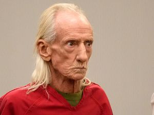 Supporting image for story: Mother of Palestinian American boy killed in Chicago hate crime gives evidence