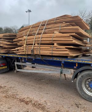 The packs of MDF sheets weighed approximately 350kgs.