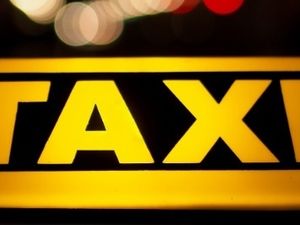 Supporting image for story: Taxi drivers to stage another protest in Sandwell 