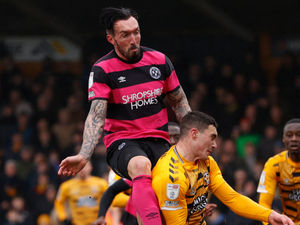 Supporting image for story: Dave Edwards: Shrewsbury can climb table with shooting boots on