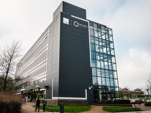 Supporting image for story: Senior council officers' pay could rise