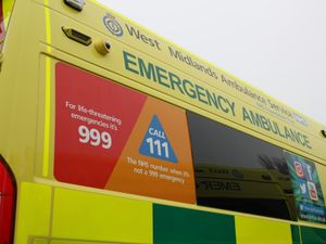 Supporting image for story: 2,000 999 calls to ambulance service on Christmas Day
