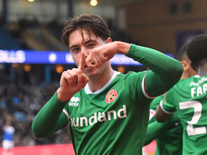 Supporting image for story: Gillingham 1 Walsall 1 - Report