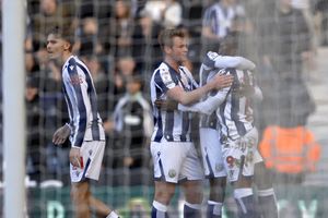 EDITORIAL USE ONLY. No use with unauthorized audio, video, data, fixture lists, club/league logos or 'live' services. Online in-match use limited to 120 images, no video emulation. No use in betting, games or single club/league/player publications