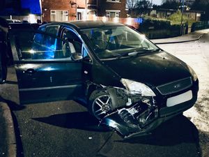 Supporting image for story: Suspected driver of stolen vehicle tasered after police pursuit in Walsall