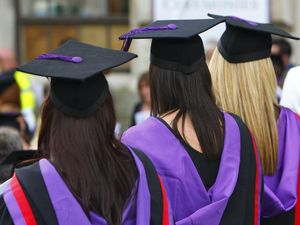 Supporting image for story: Number of students planning to start university rises amid fears of deferrals