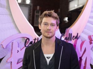 Supporting image for story: Joe Alwyn on Taylor Swift and whether he has ever been to Vauxhall