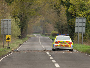 Supporting image for story: Appeal over second car as friends die in horror crash