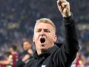 Supporting image for story: Dean Smith: Belief can see Aston Villa through in play-off final