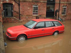 Supporting image for story: My car has flooded, what should I do?