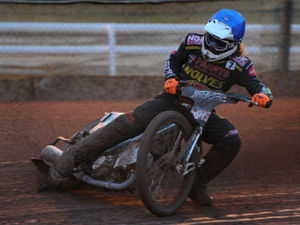 Supporting image for story: Wolverhampton Wolves' Nathan Greaves in horror crash