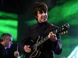 Supporting image for story: Puppet master Alex is no Monkey