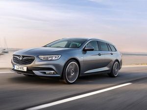 Supporting image for story: UK Drive: Vauxhall’s Insignia Sports Tourer is a comfortable estate car option