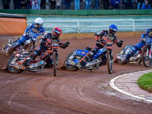 Supporting image for story: Wolves buoyed by Master-ful victory