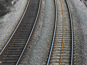 Supporting image for story: Shropshire rail delays after metal thieves take signal cable