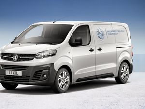 Supporting image for story: Vauxhall’s Vivaro-e Hydrogen arrives as alternatively fuelled van option